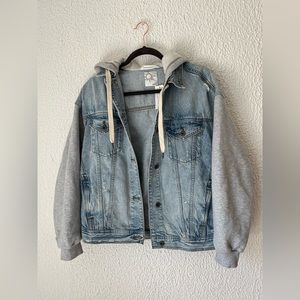 OFFLINE By Aerie Hooded Denim Jacket size S brand new